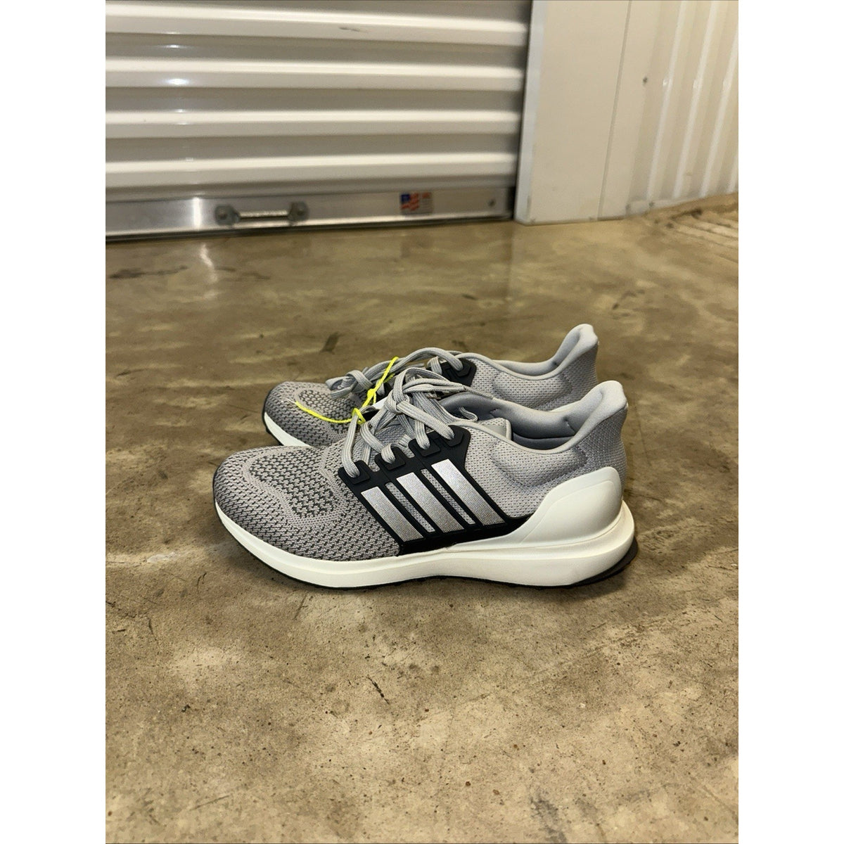 Men's Size 7.5 - Adidas UBounce DNA Grey Black Light Mesh Runner Comfort