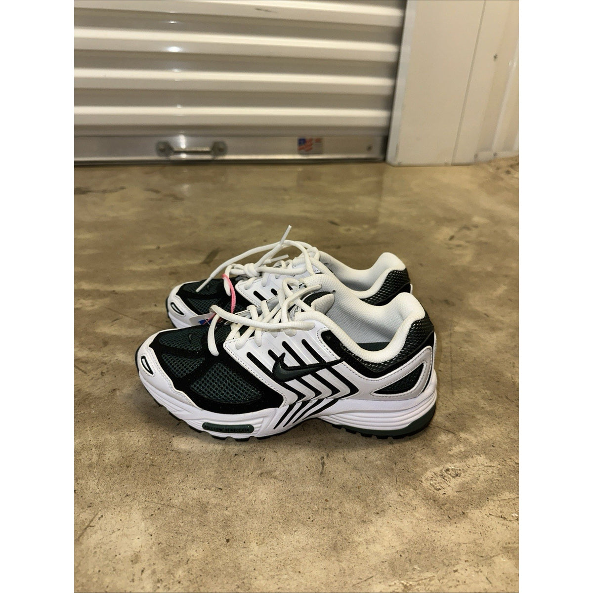 Nike Air Pegasus White/Vintage Green Black Running Shoes Size 6 Womens