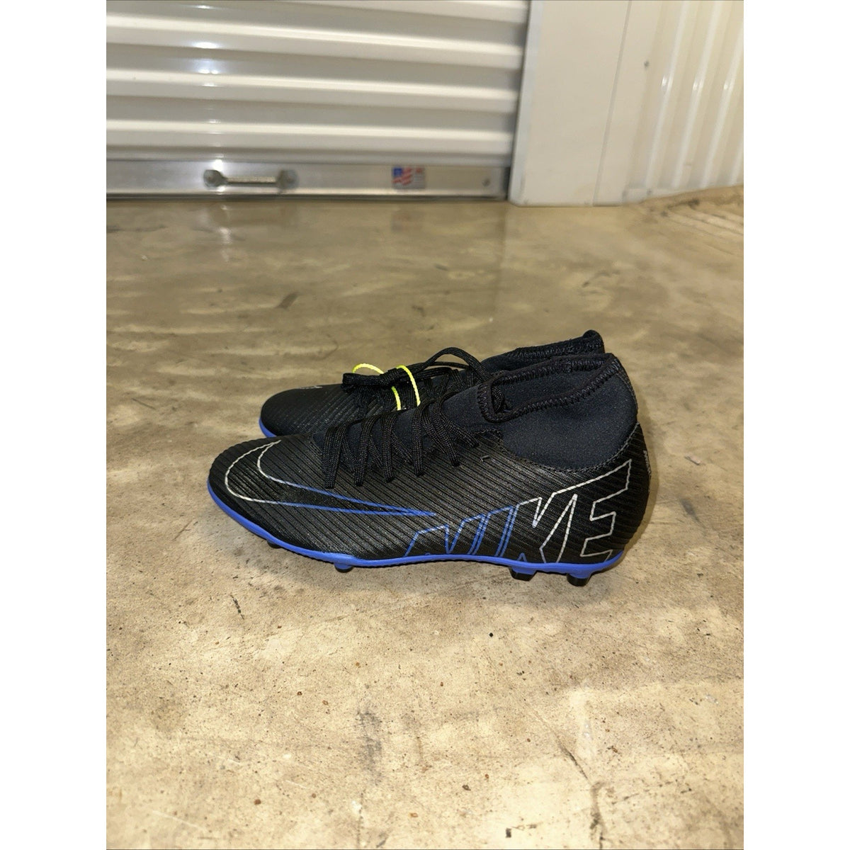 Nike Mercurial Superfly 9 Club Hyper Royal Soccer Cleats Men’s Sz 6.5 DJ5961-040