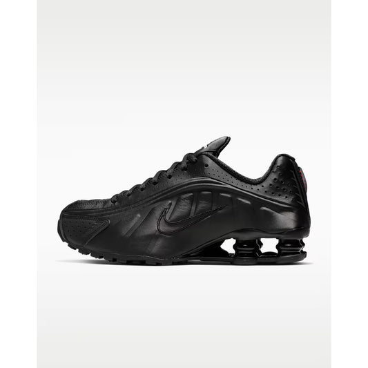 Nike Shox R4 2024 Women’s Size 7 Triple Black Sneakers AR3565-004 NEW!!!