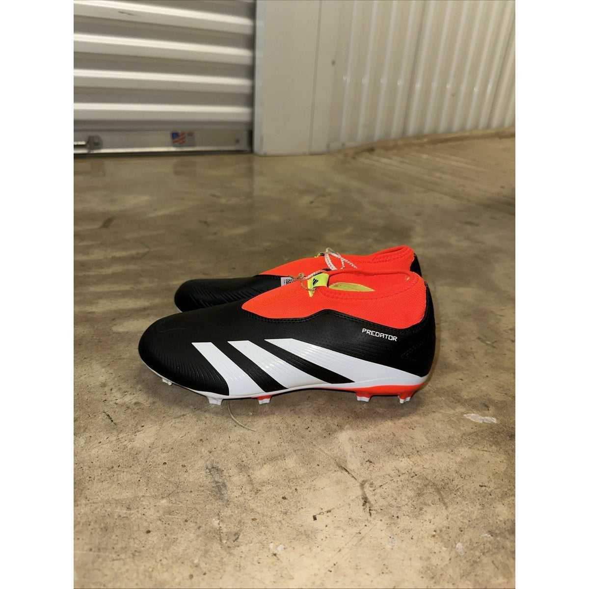 NEW Size 5 Adidas Predator 24 League Laceless FG Soccer Cleats IG7768
