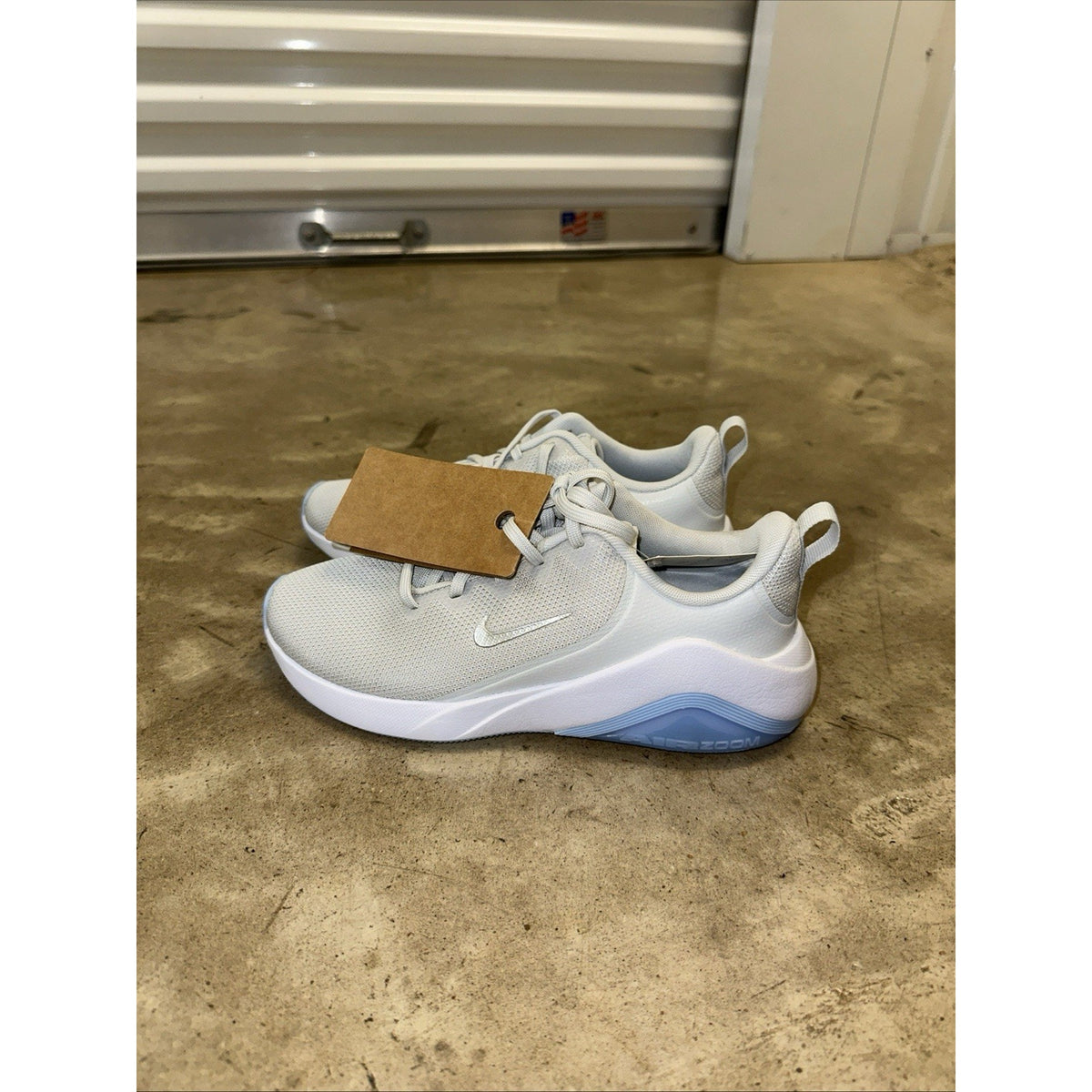 Nike Air Zoom Bella 7 Grey Silver Blue Size 7 Womens Sneakers Training Shoes