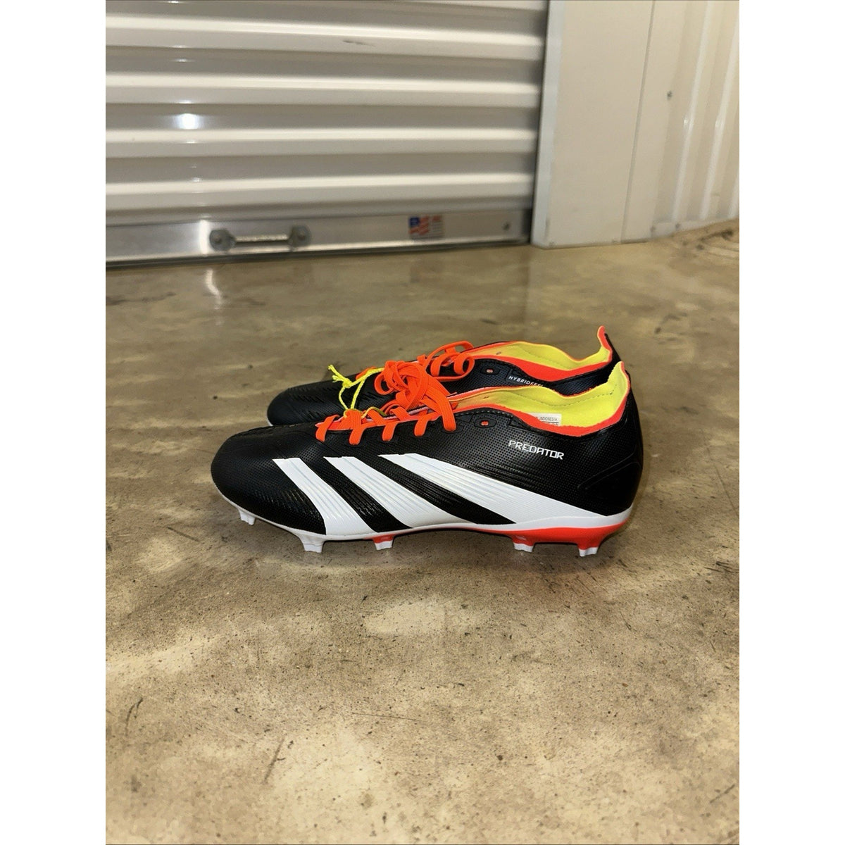 Adidas Predator 24 League Low FG Cleats Black White Orange IG7762 Men's Size 7.5
