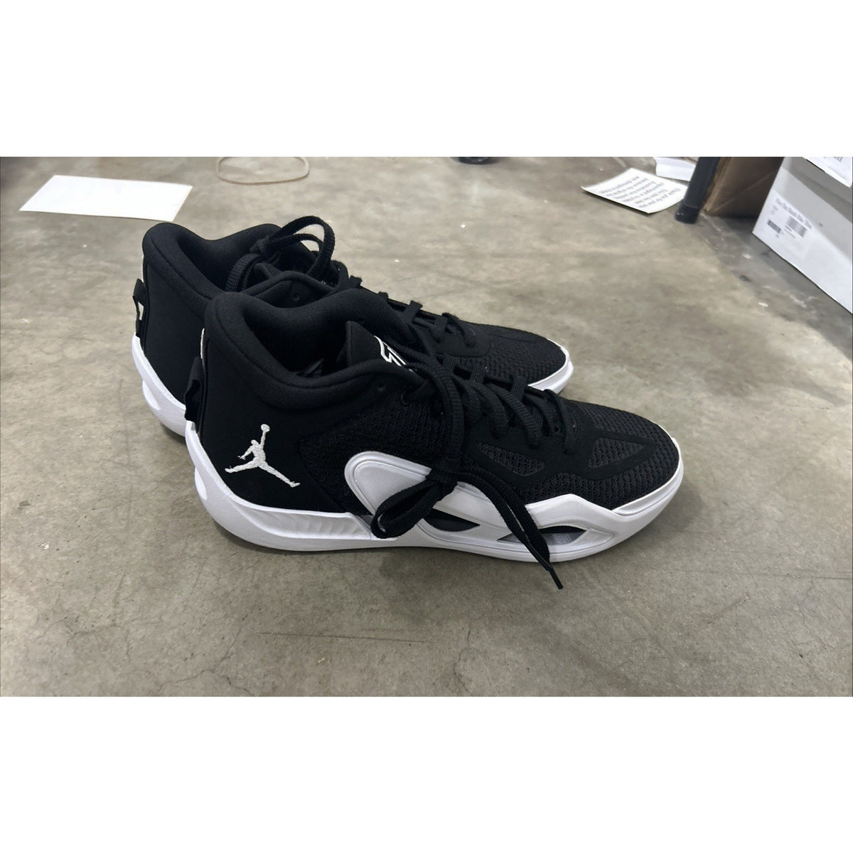 Size 10.5 - Air Jordan Tatum 1 TB Black White