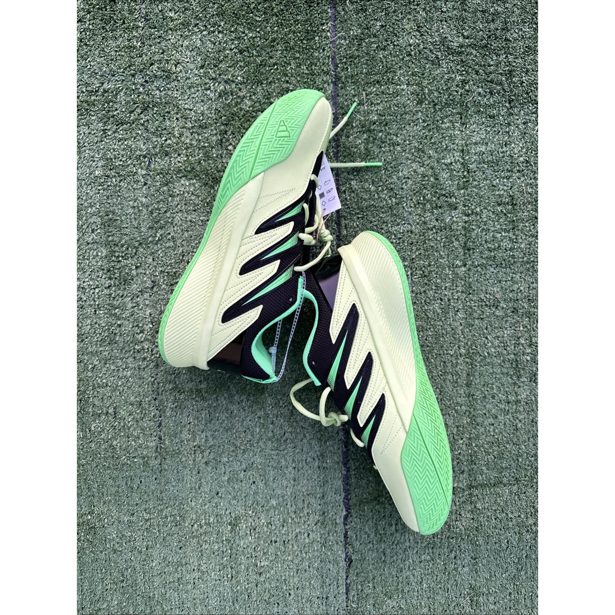 🌺 ADIDAS Dame Certified 3 Pulse Lime GREEN/BLACK Mens 10 Womens 11