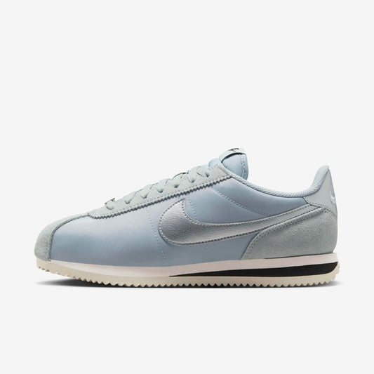 WMNS Nike Cortez Textile 'Light Pumice' DZ2795-002/Silver US Size 7.5/8