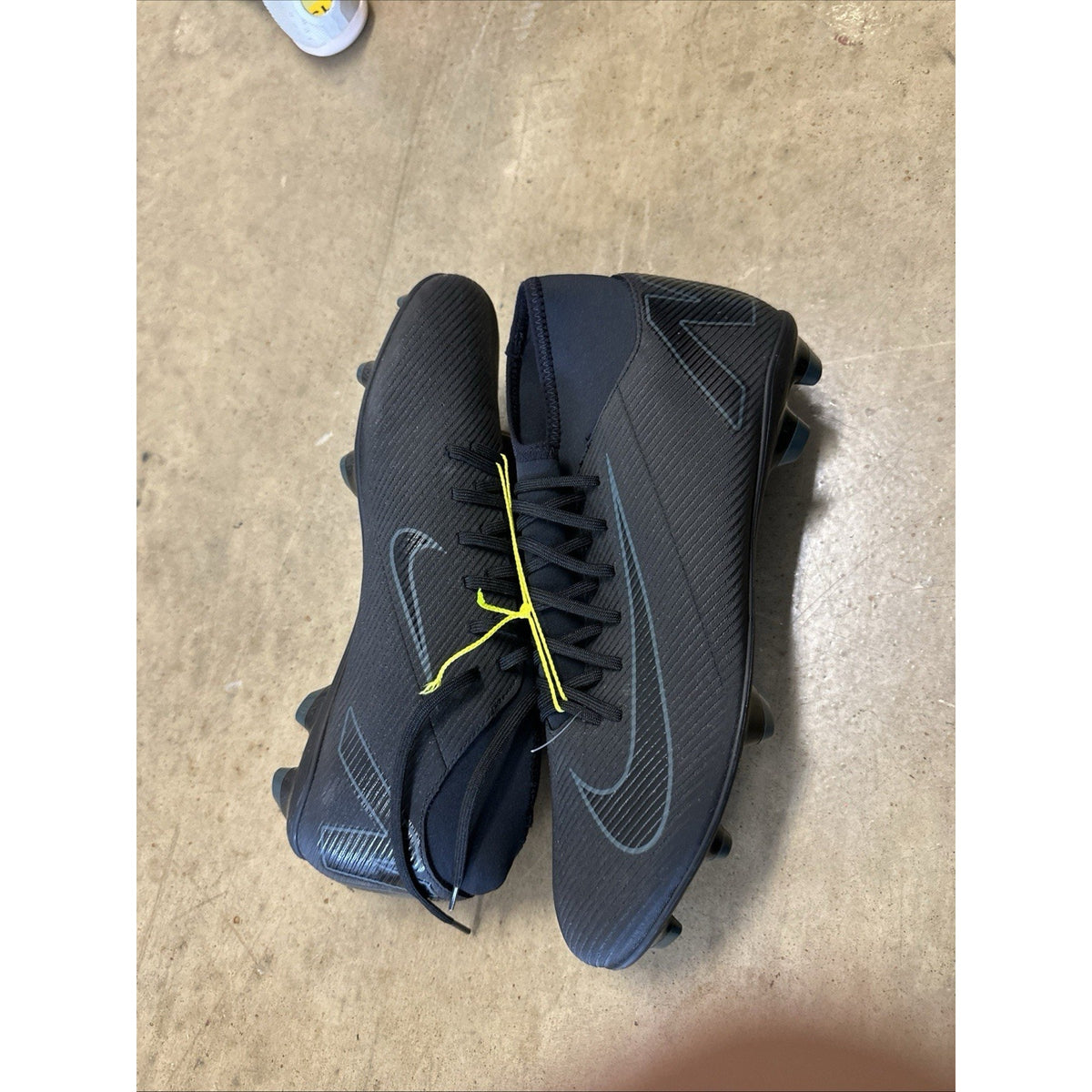 Nike Mercurial Superfly 10 Club MG High Top Soccer Men's Size 13 FQ8314 002