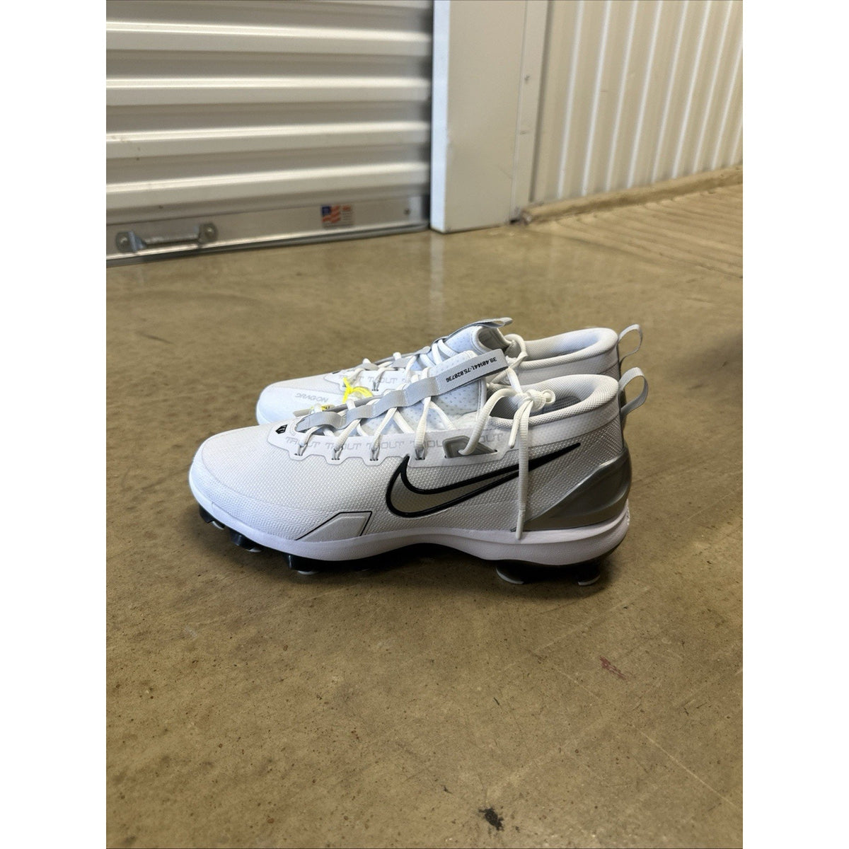 Nike Men’s Size 14 Force Trout 9 Elite MCS Baseball Cleats FZ0884-102 Platinum