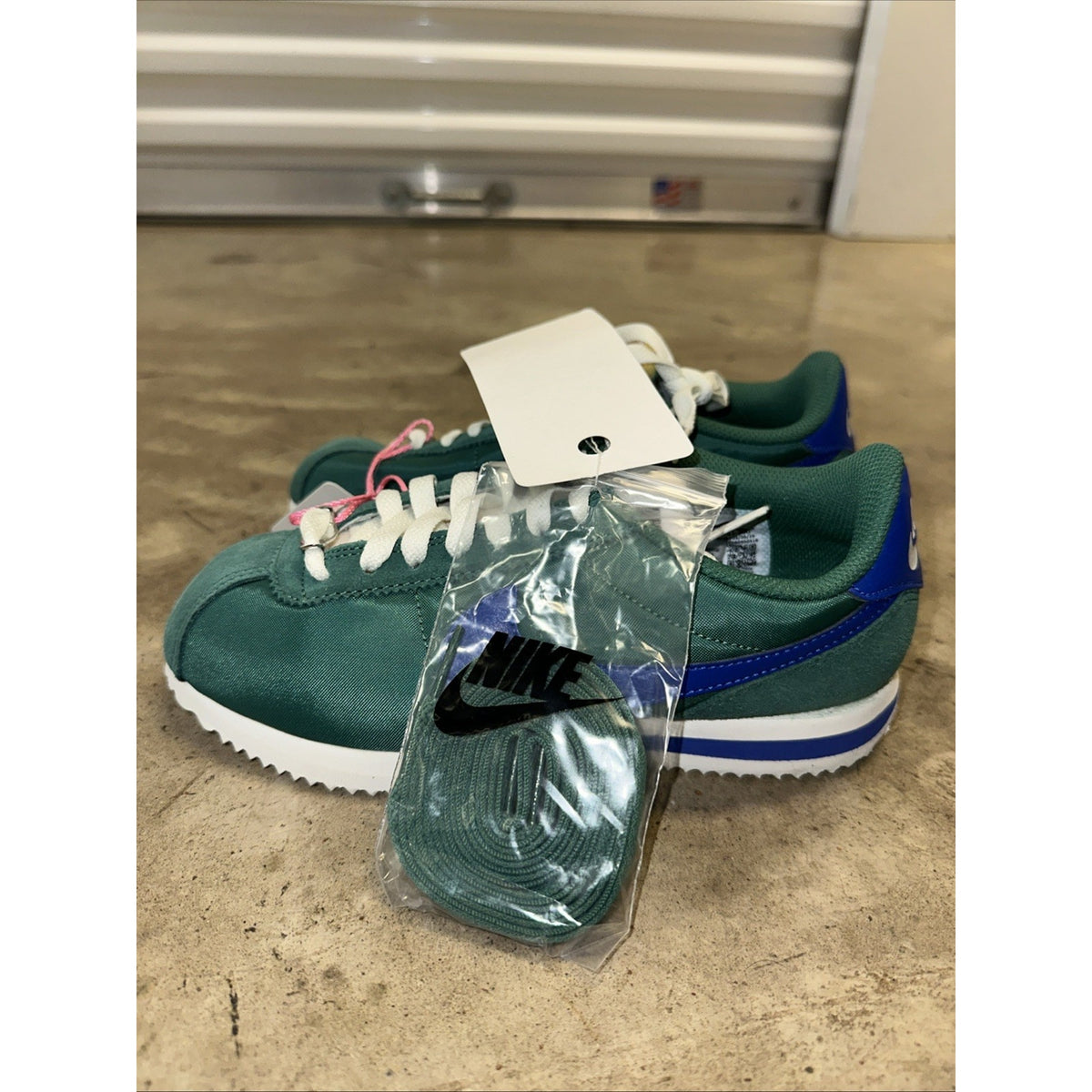 Women’s Size 6 - Nike Cortez Evergreen Aura Hyper Royal IH2361-300
