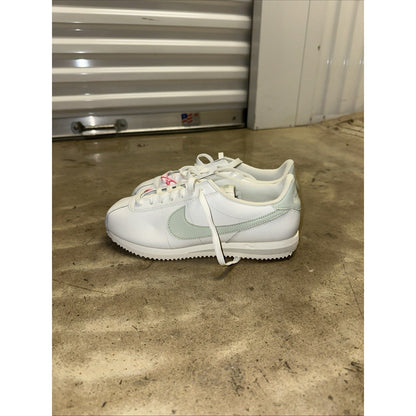 Womens Classic Cortez Flyleather 'White Light Silver' Size 9.5