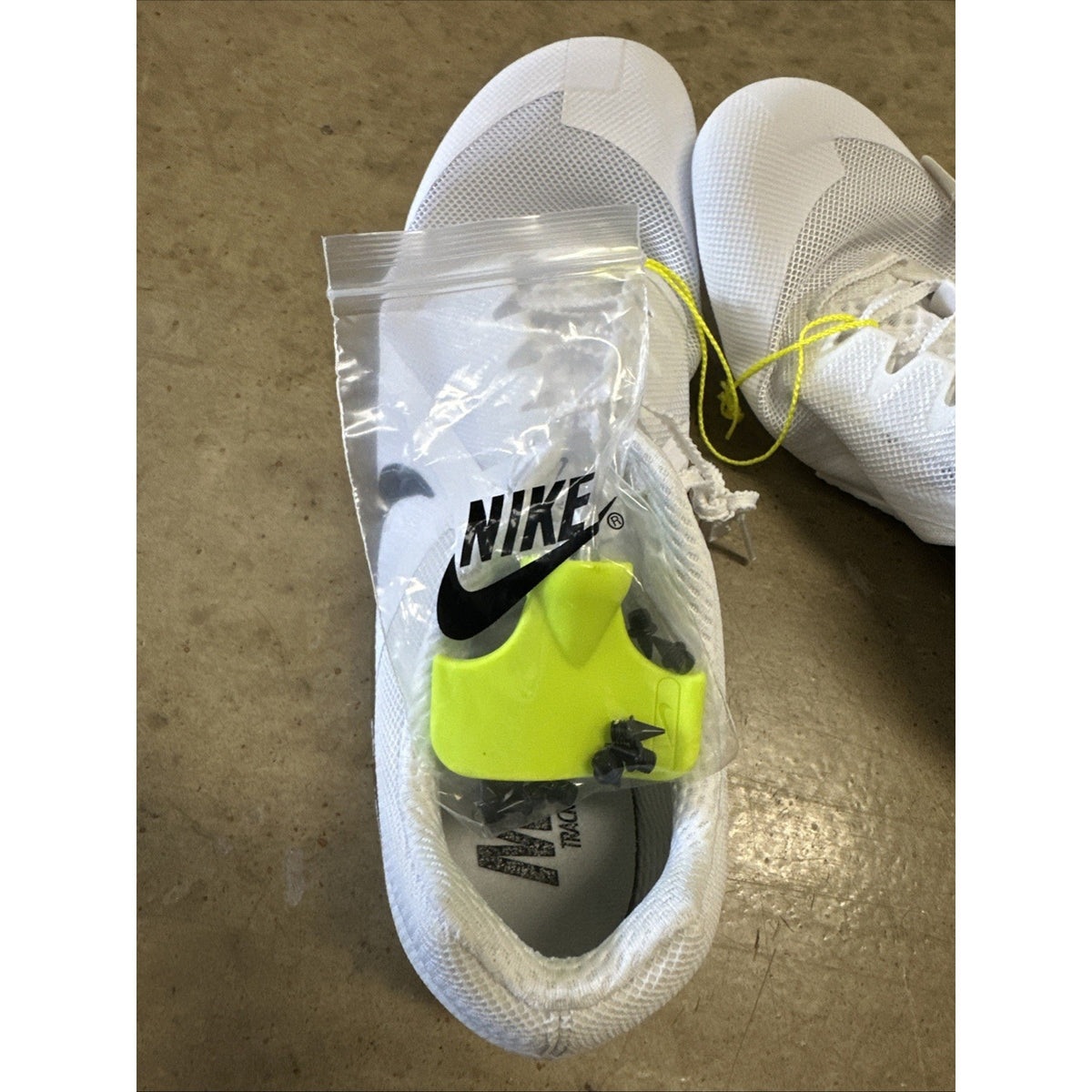 Nike Men's Zoom Rival Track & Field Multi-Event with Spikes Size 15 White/Black