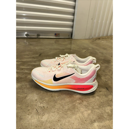 Nike Vomero 18 Sail Bright Crimson Laser Orange GS Nby HM6804-100 Size 6.5Y