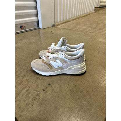 New Balance Men's 997R Dolce Sandstone Running Shoes Sneakers Men's Size 8