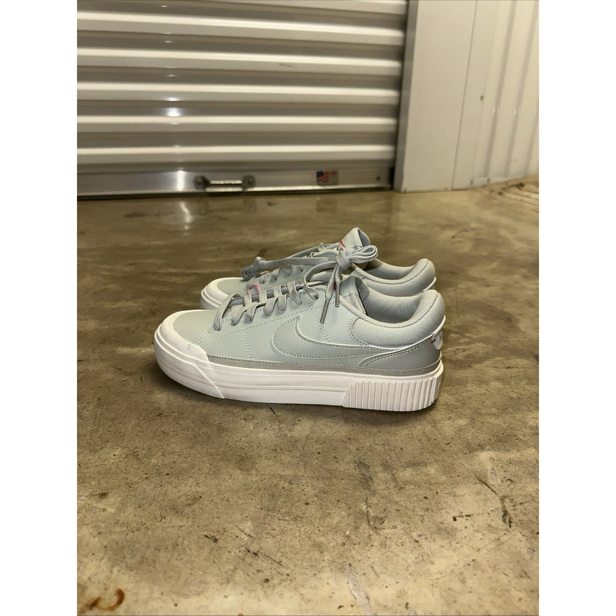 Nike Womens Court Legacy Lift 'Light Silver' Size 9 Platform Leather DM7590-400