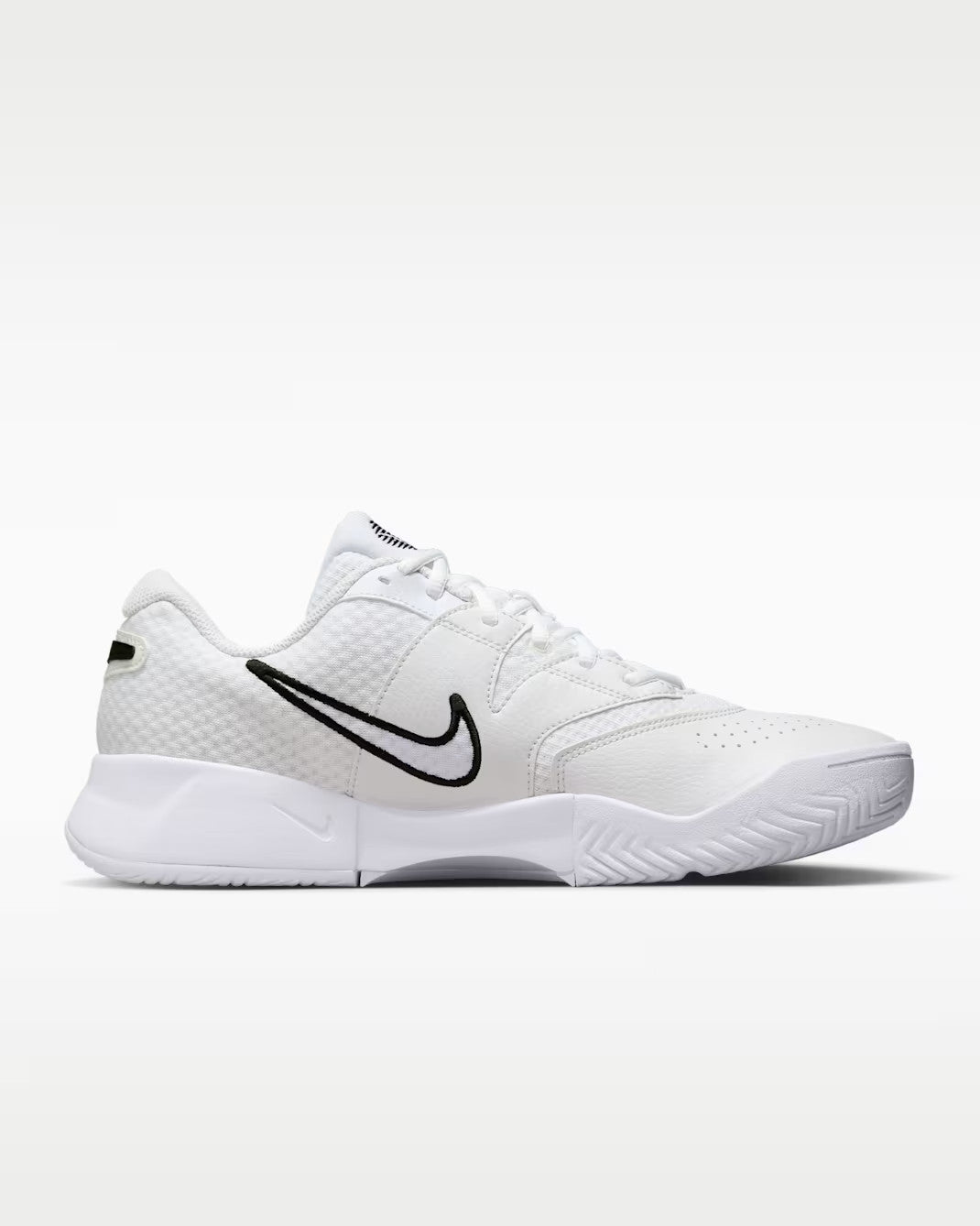 Nike Court Lite 4 Womens Sizes White Black Athletic Running Shoes Sneakers